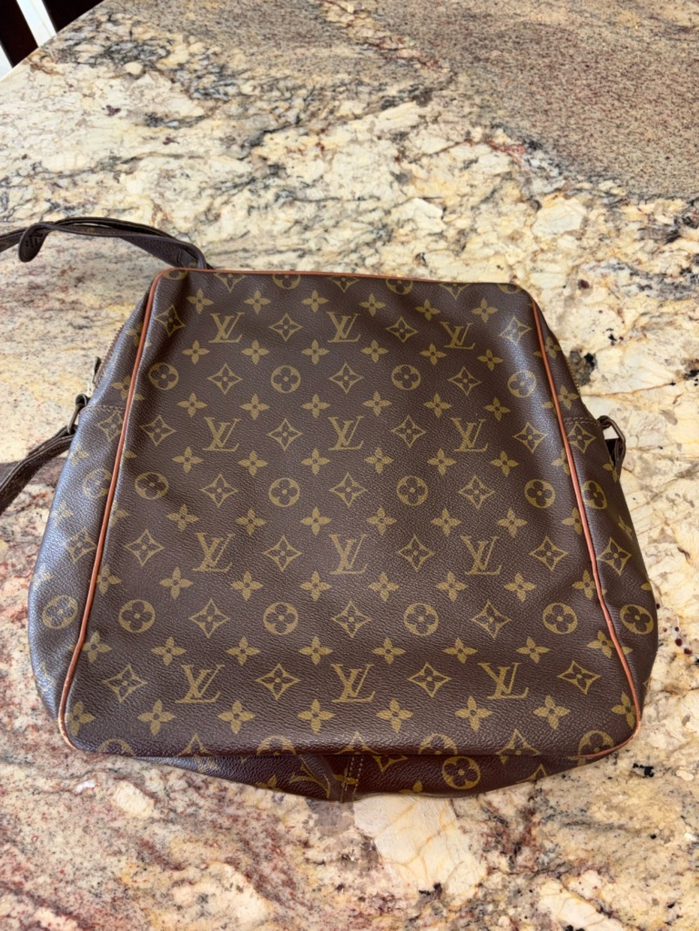 Louis Vuitton Brown Monogram Canvas Messenger Bag - Picture 7 of 11